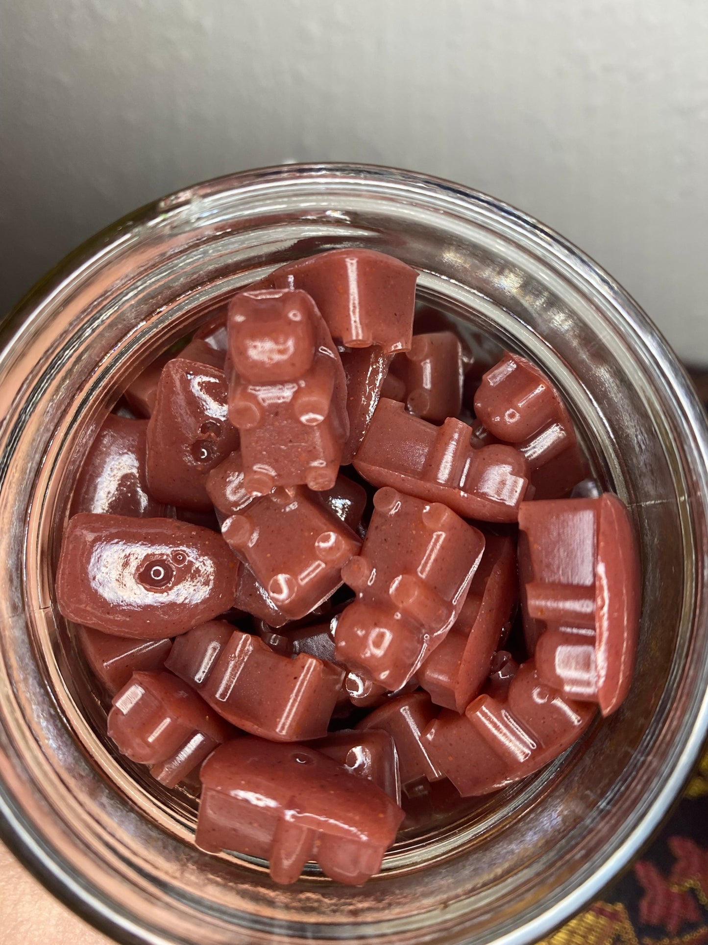 Elderberry sea moss gummies